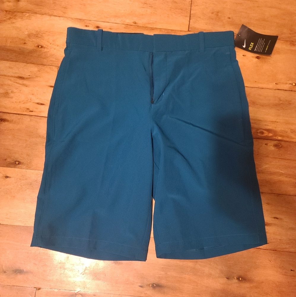 Nike mens shorts size medium.